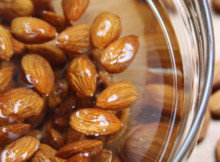 SOAK ALMONDS AND FEEL THE DELIGHTFUL RESULTS AND BENEFITS FOR YOUR BODY